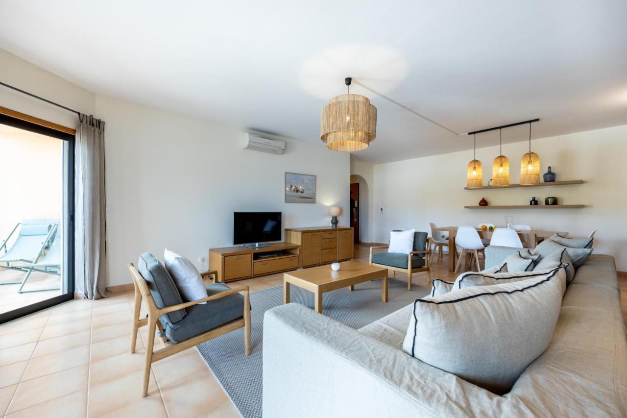 Aum Praia Da Luz Resort Apartment Екстер'єр фото
