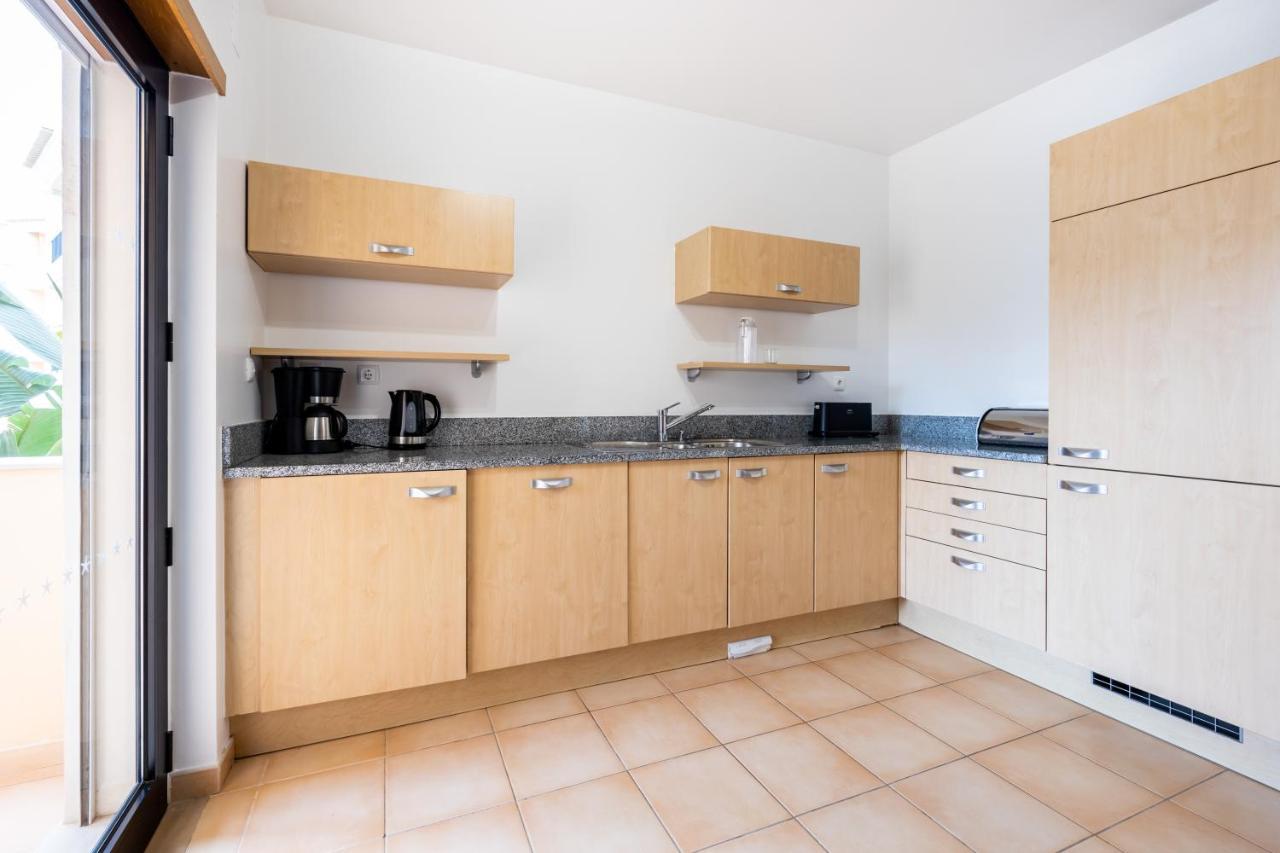 Aum Praia Da Luz Resort Apartment Екстер'єр фото