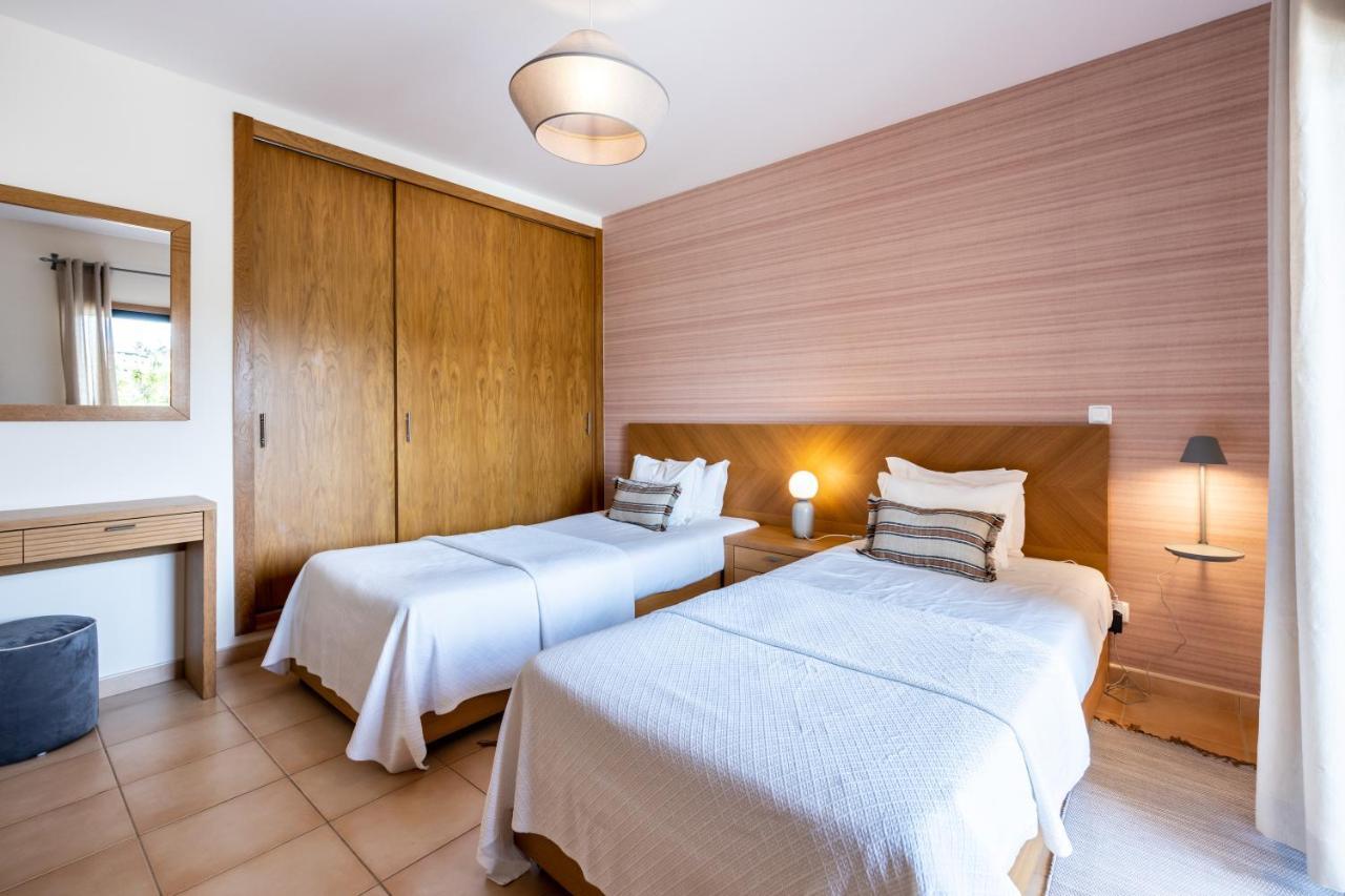 Aum Praia Da Luz Resort Apartment Екстер'єр фото