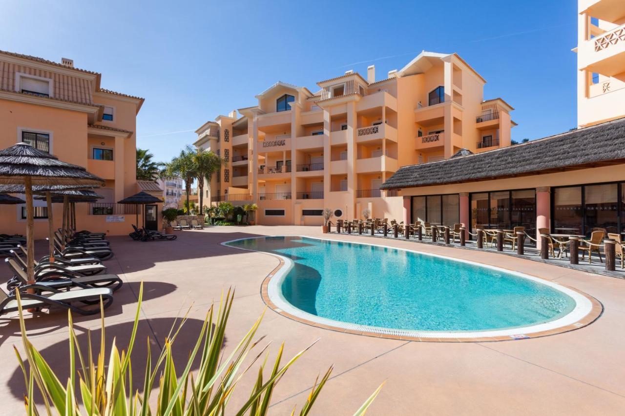 Aum Praia Da Luz Resort Apartment Екстер'єр фото
